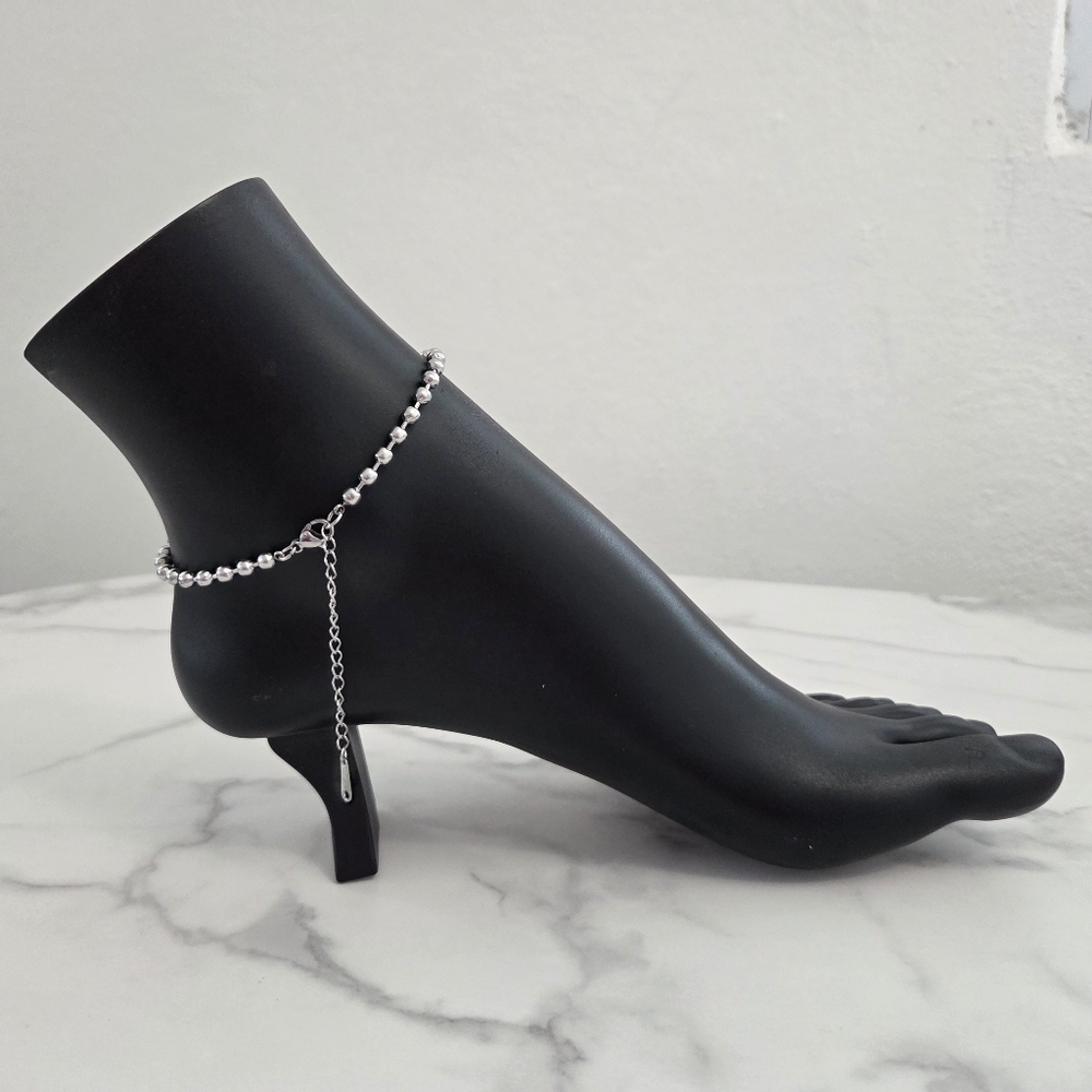 ​Dainty Silver Ball Bead Anklet | Minimalist Everyday Foot Jewelry - Picture 8 of 10